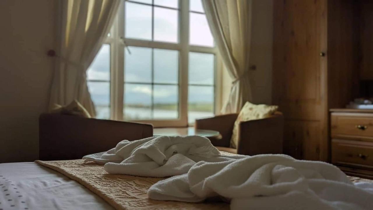 Harbour House Bed & Breakfast Castlegregory Exterior foto